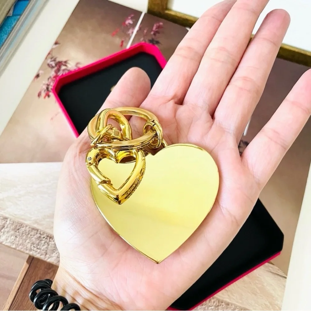 Y2K Vintage Juicy Couture‎ Heart Shaped Keychain